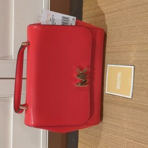 NWT Michael Kors Turnlock Closure satchel